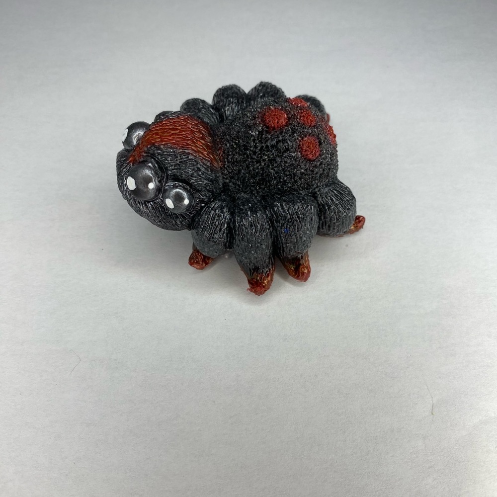 Spider Figure - Picture 4 of 4